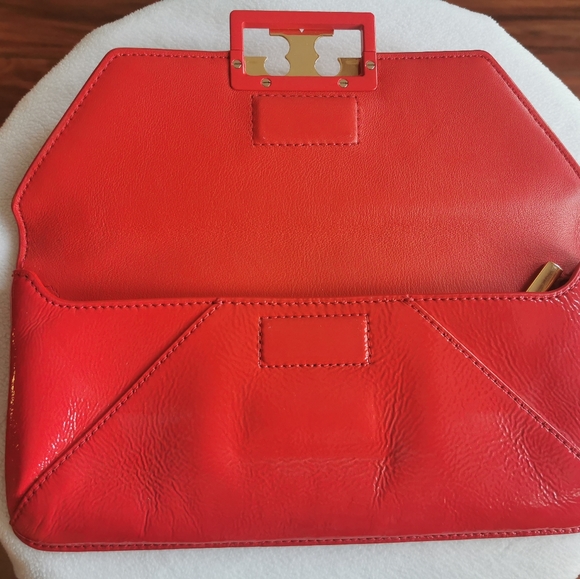 clutch - Picture 3 of 5